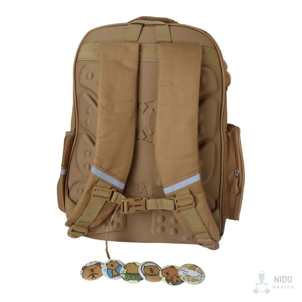 Espalda acolchada del morral capibara con correa de pecho